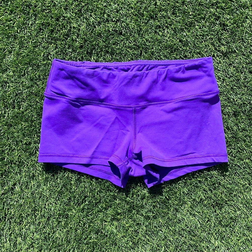 Fleo Shorts